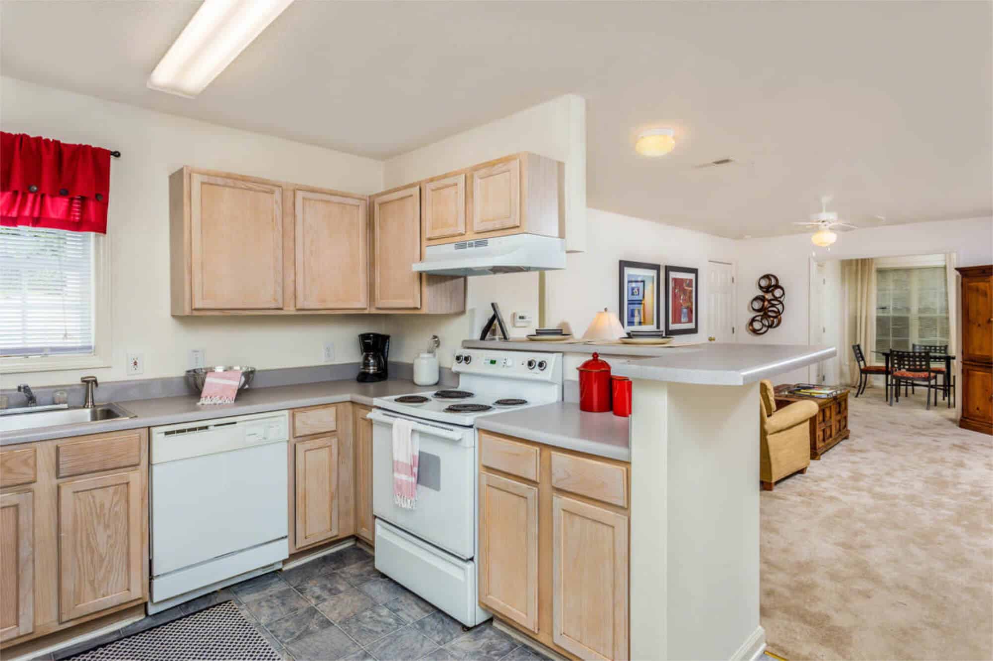 raleigh off campus apartments near nc state university full kitchen