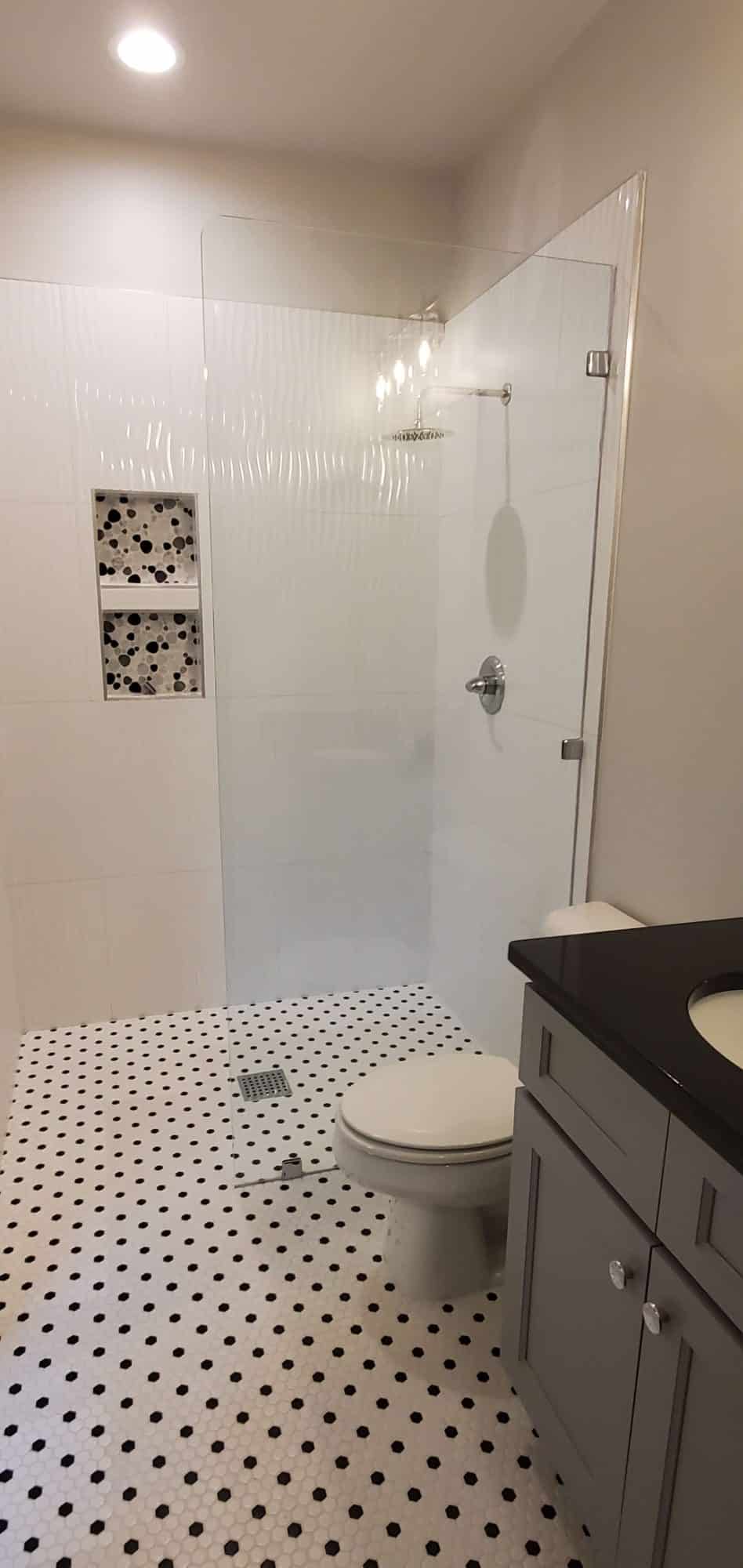 raleigh off campus apartments marcom st off campus apartments near nc state university private bathroom glass walk in shower